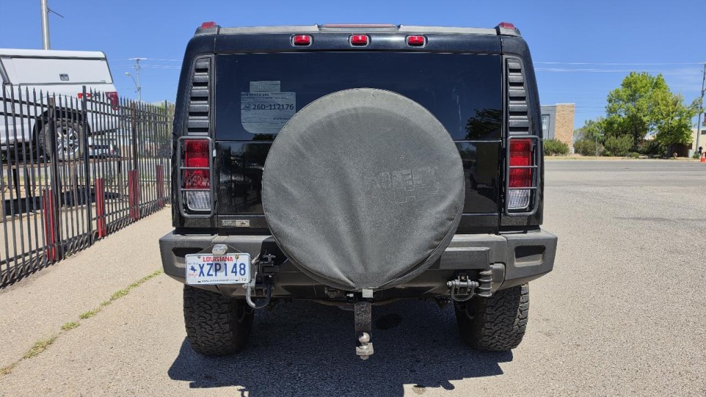 2005 HUMMER H2 Image 3