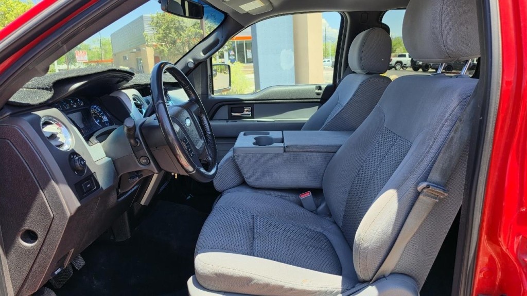 2012 Ford F-150 Image 9