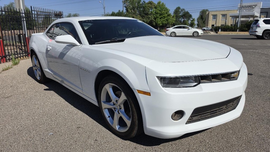 2015 Chevrolet Camaro Image 5