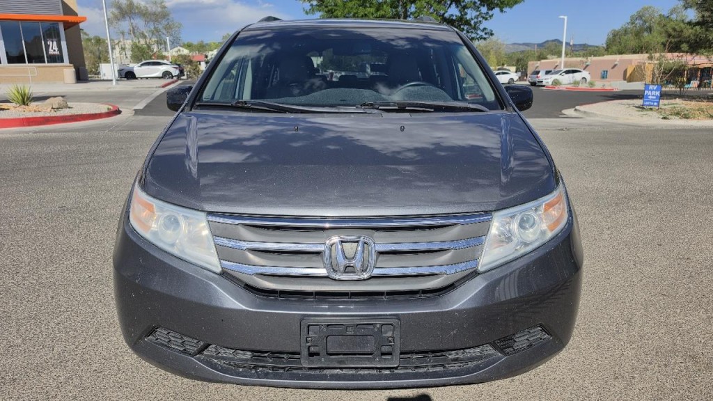 2011 Honda Odyssey Image 6