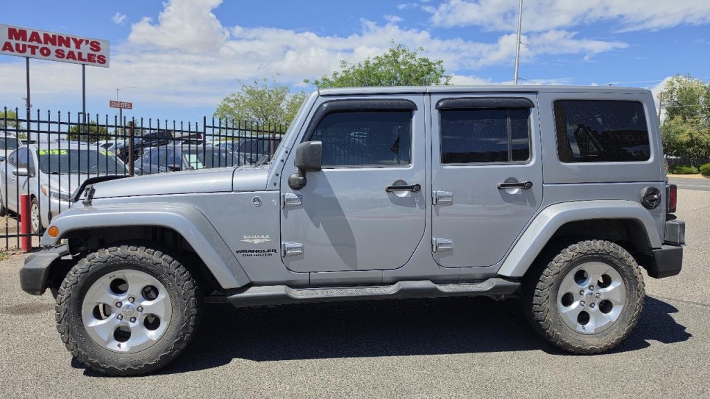 2014 Jeep Wrangler Image 2