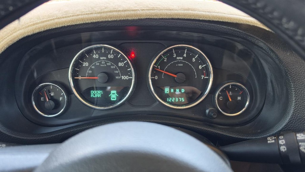 2014 Jeep Wrangler Image 7