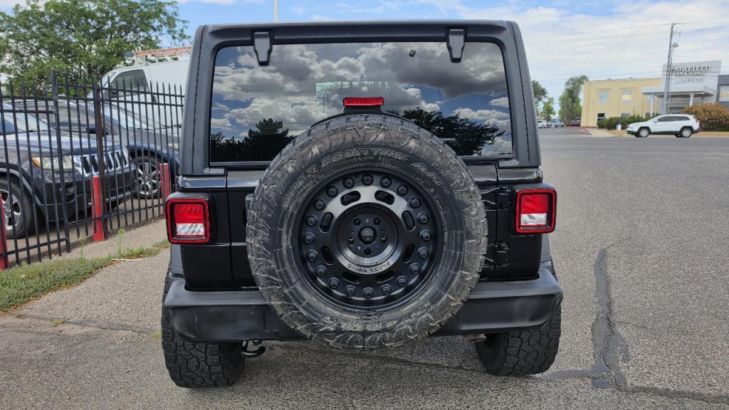 2018 Jeep Wrangler Image 3