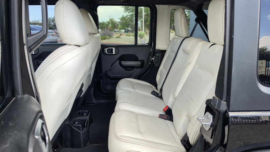 2018 Jeep Wrangler Image 10