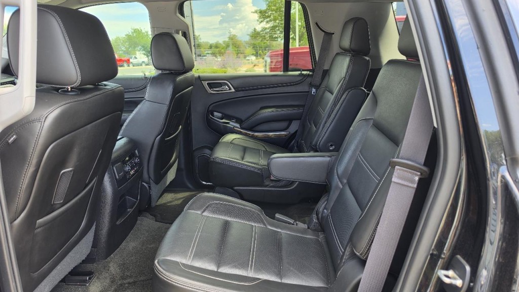2016 GMC Yukon Image 11