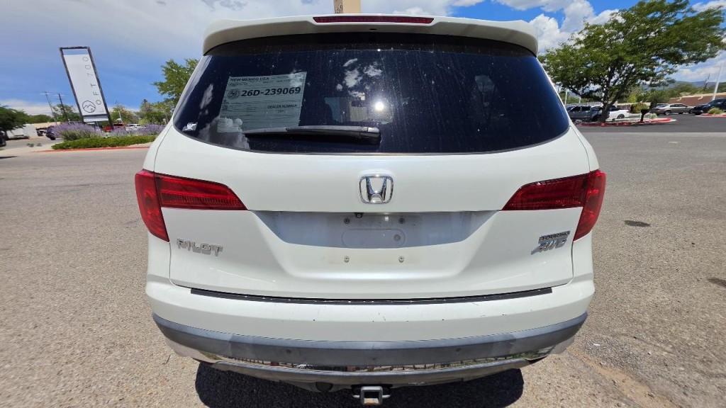 2017 Honda Pilot Image 3