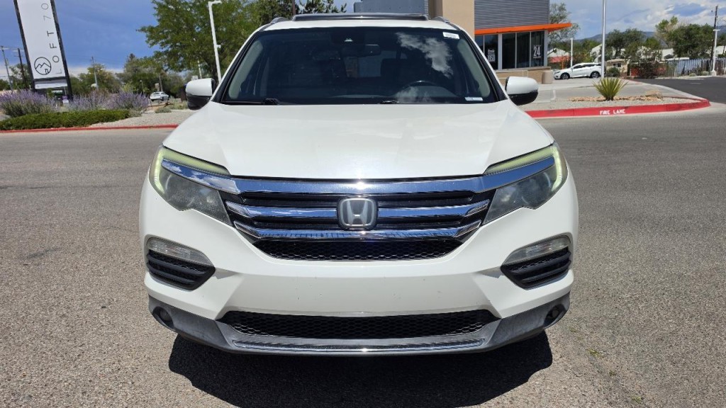2017 Honda Pilot Image 6