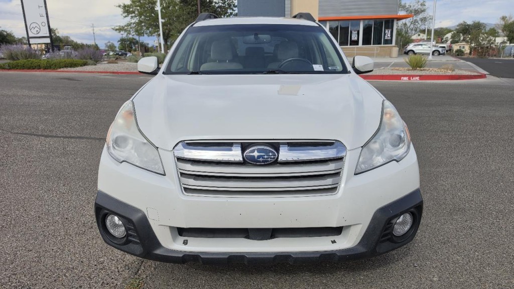 2014 Subaru Outback Image 6