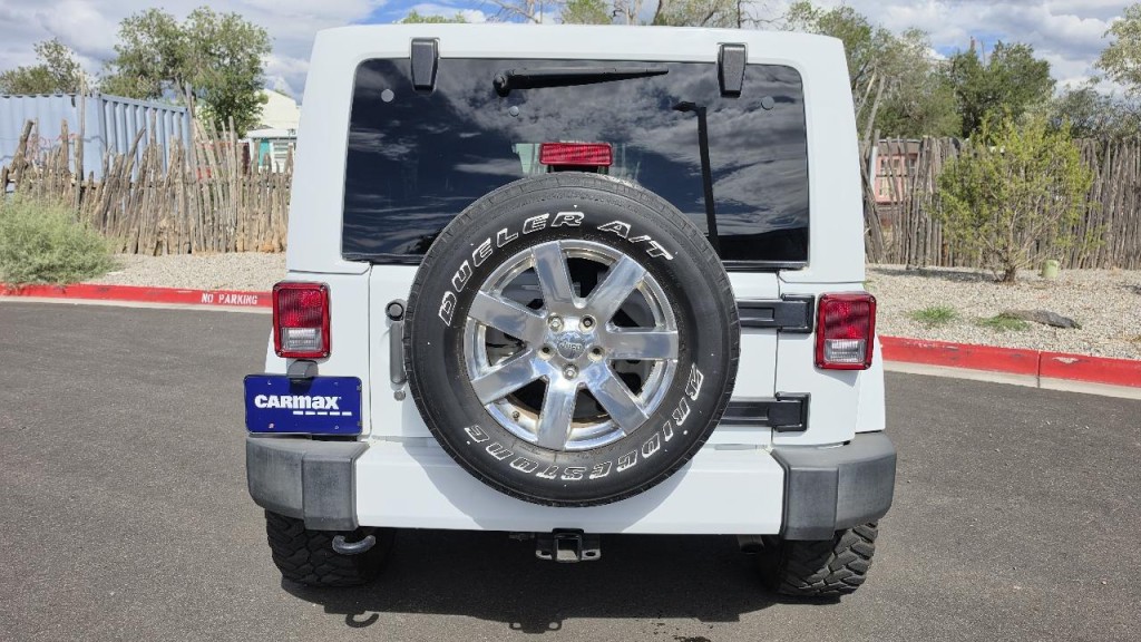 2016 Jeep Wrangler Image 3