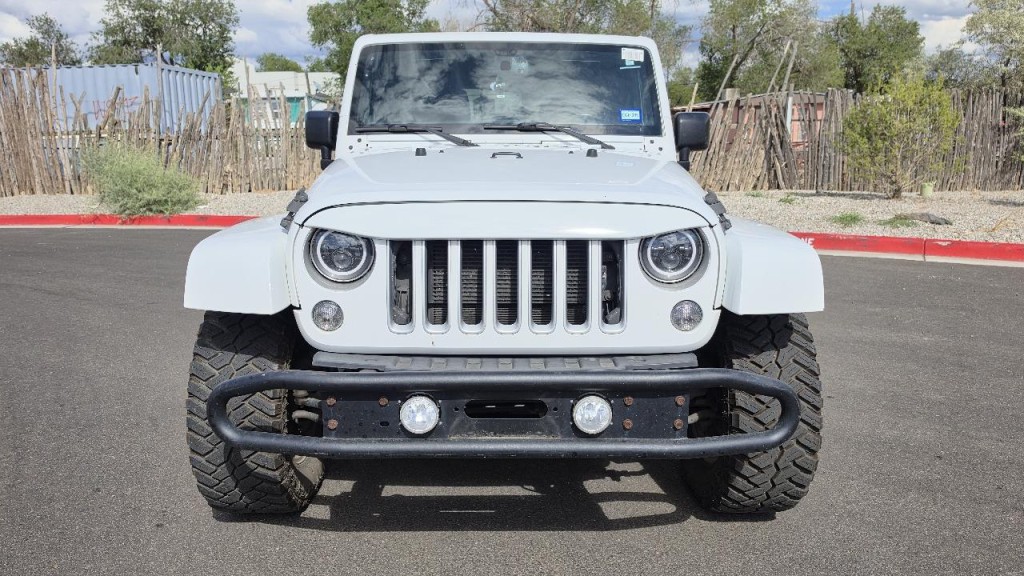 2016 Jeep Wrangler Image 6