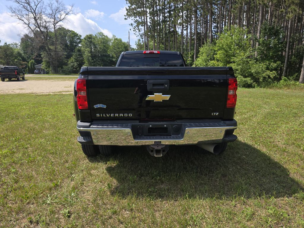 2015 Chevrolet Silverado 1500 Image 4