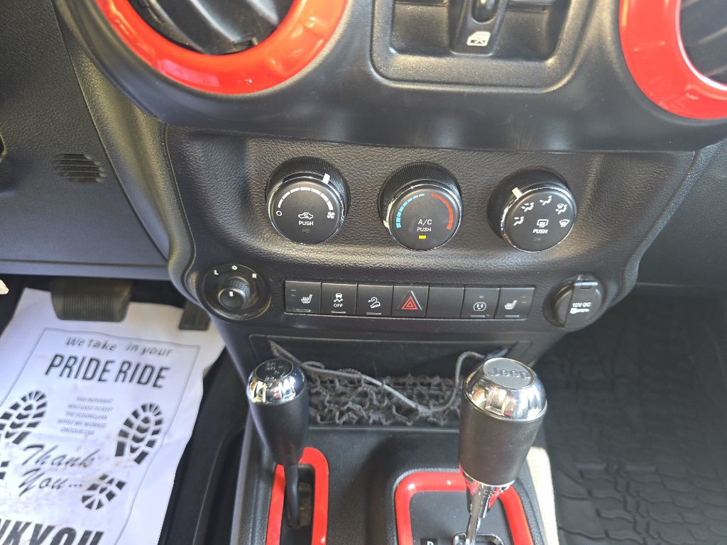 2015 Jeep Wrangler Unlimited Image 15