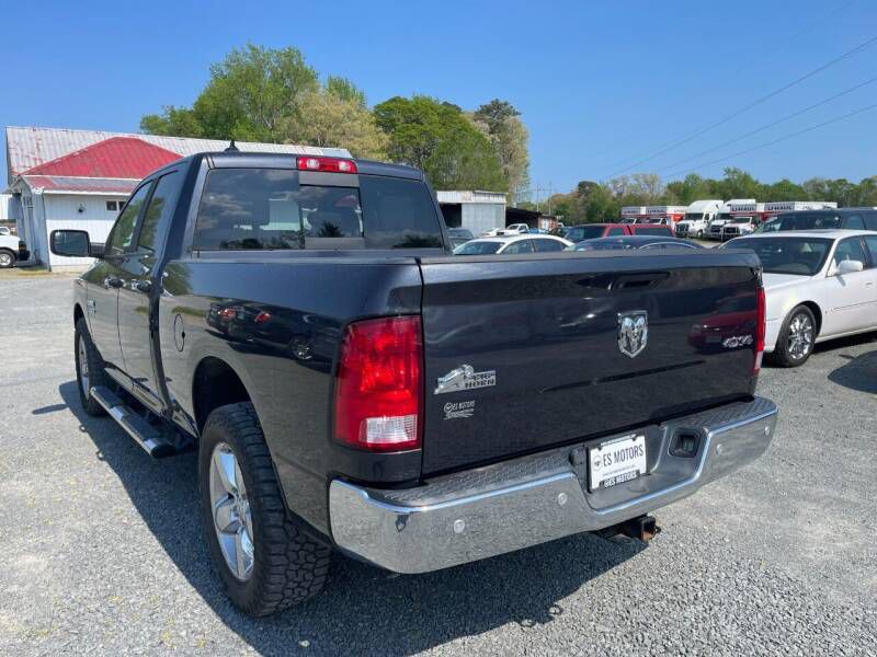 2018 RAM 1500 Image 3