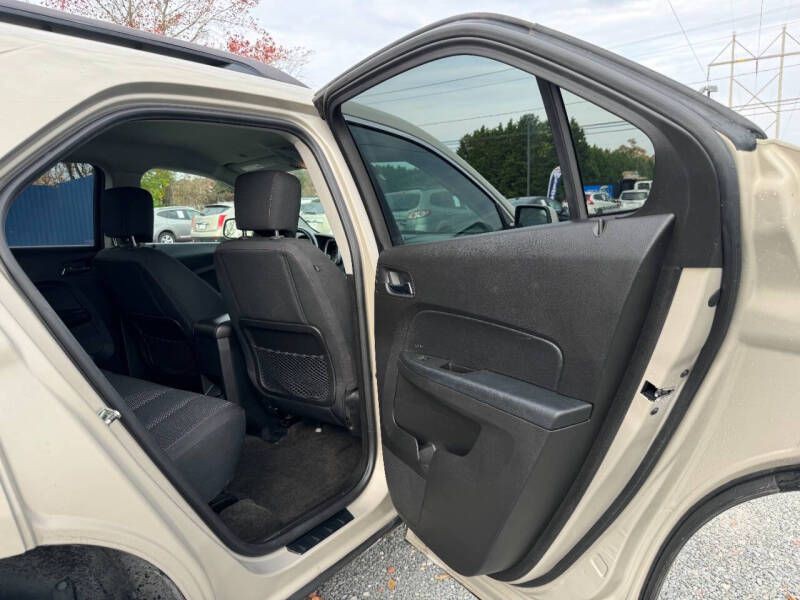 2011 Chevrolet Equinox Image 18