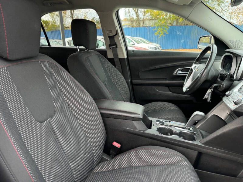2011 Chevrolet Equinox Image 21