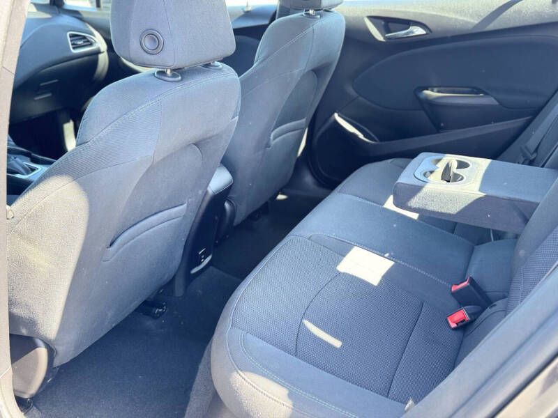 2017 Chevrolet Cruze Image 13