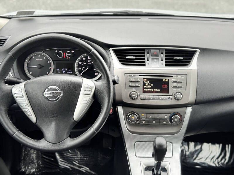 2014 Nissan Sentra Image 14