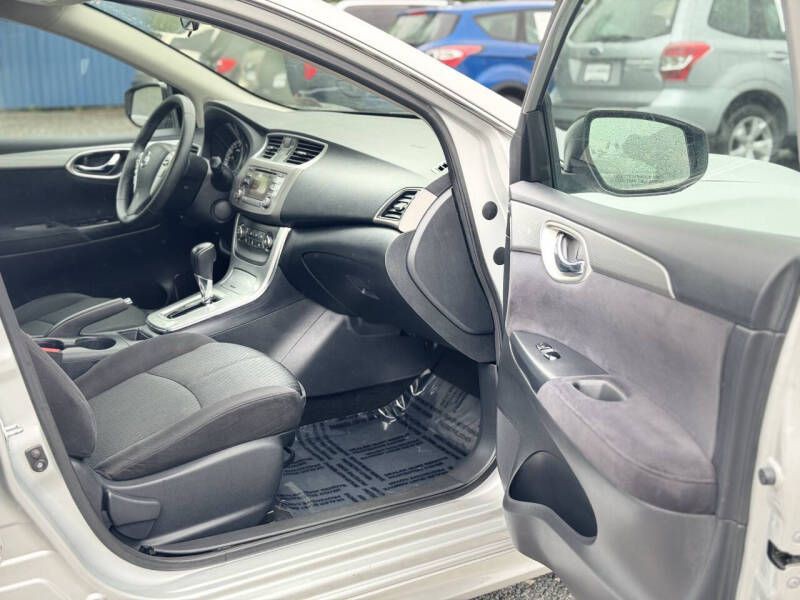 2014 Nissan Sentra Image 18
