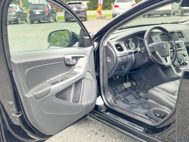 2014 Volvo S60 Image 7