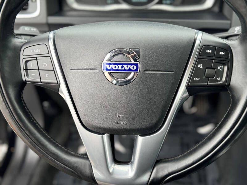 2014 Volvo S60 Image 9