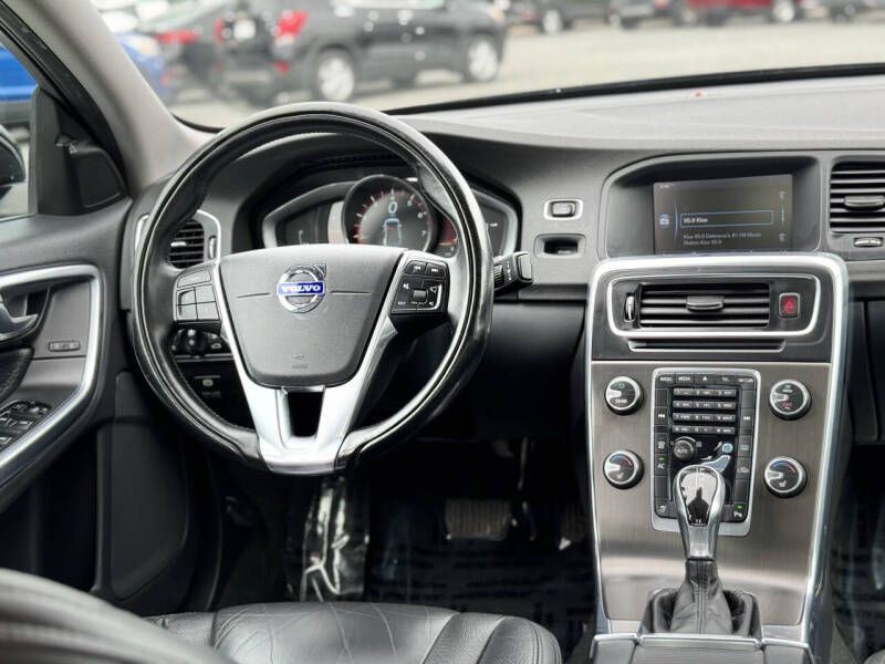 2014 Volvo S60 Image 14