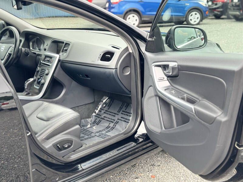 2014 Volvo S60 Image 19