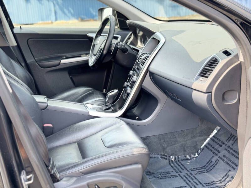 2014 Volvo XC60 Image 20