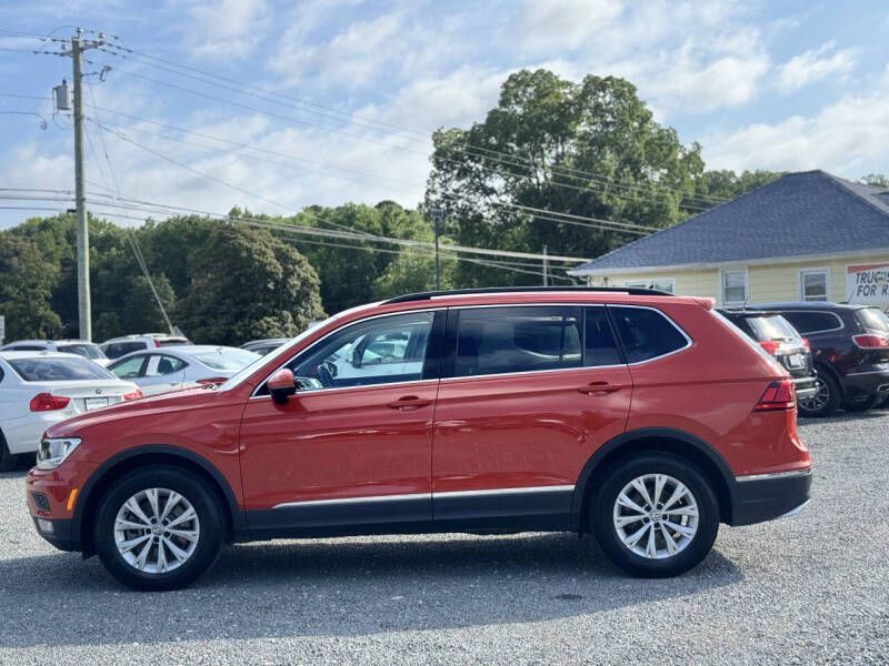 2018 Volkswagen Tiguan Image 2