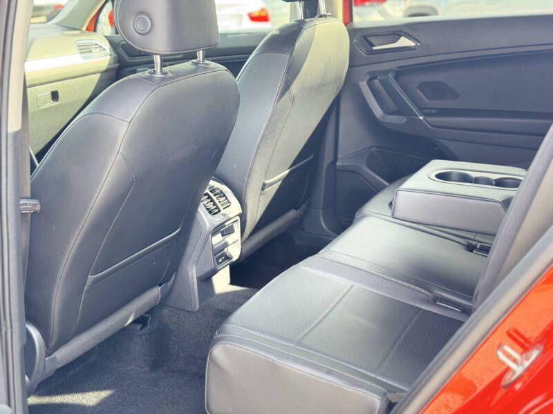 2018 Volkswagen Tiguan Image 14