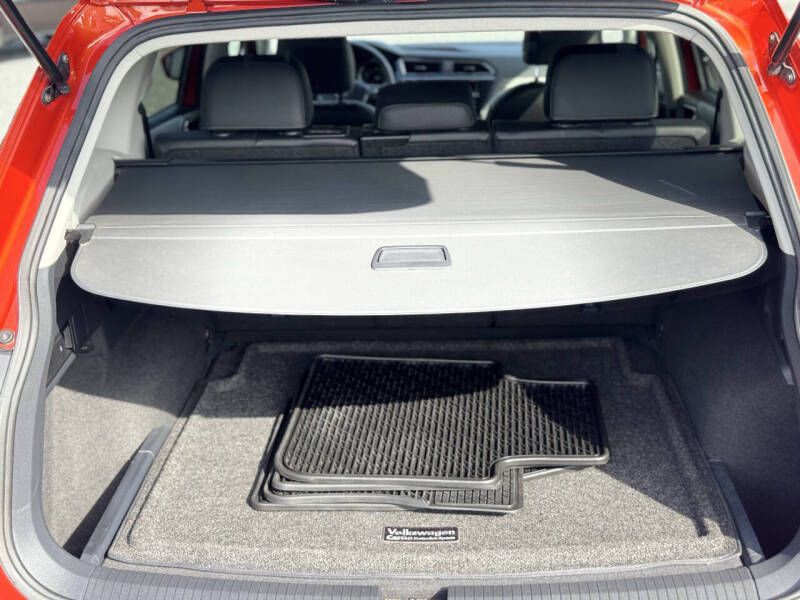2018 Volkswagen Tiguan Image 16