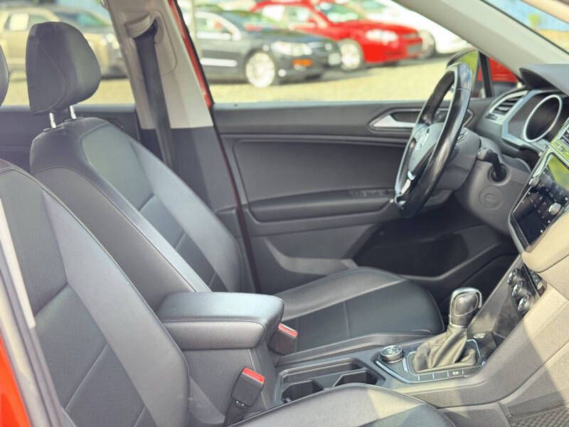 2018 Volkswagen Tiguan Image 20