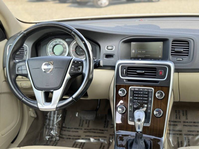 2013 Volvo S60 Image 15