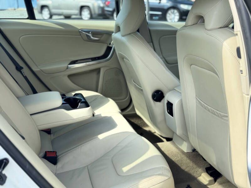 2013 Volvo S60 Image 18