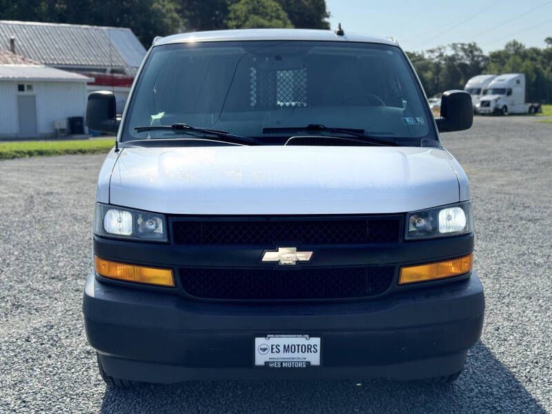 2019 Chevrolet Express Image 22