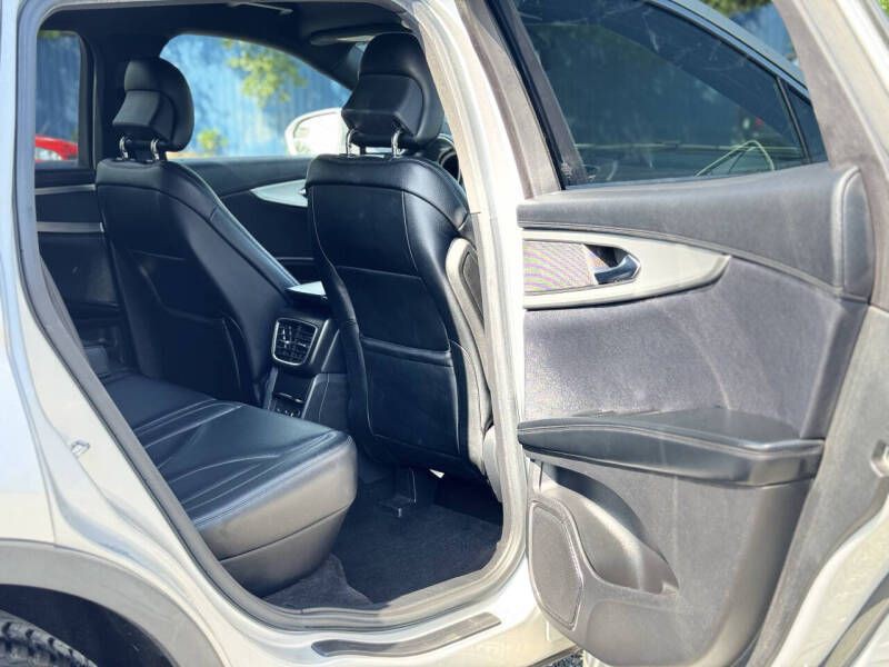 2016 Lincoln MKX Image 16