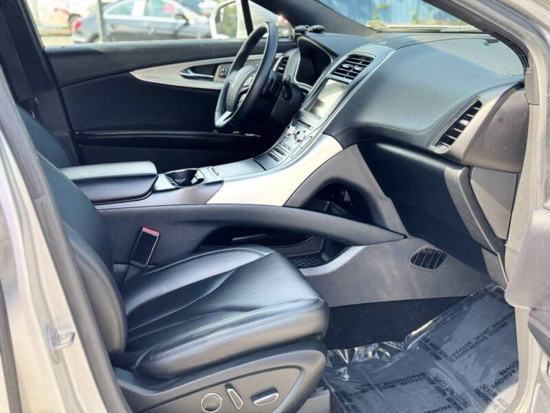 2016 Lincoln MKX Image 20