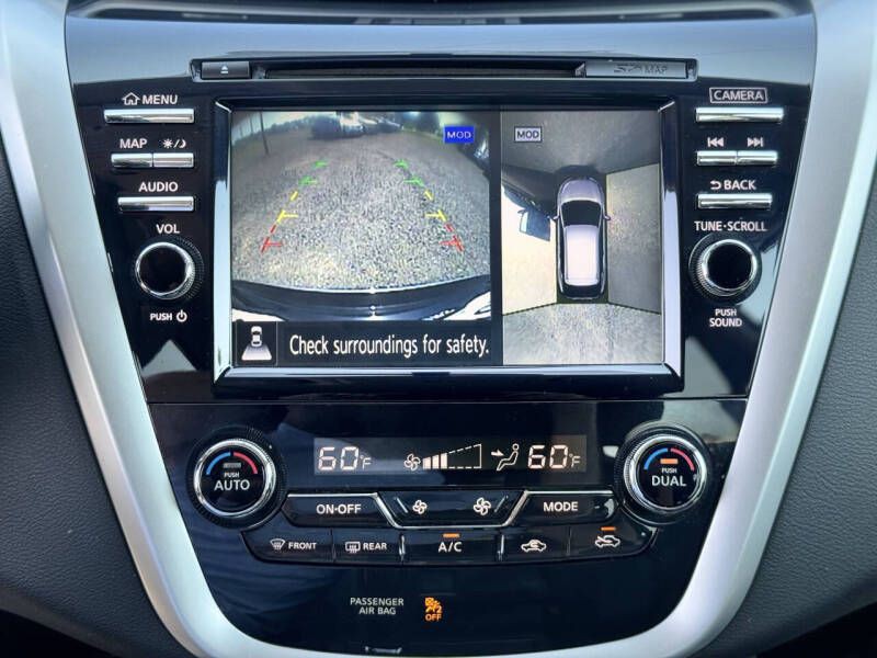 2016 Nissan Murano Image 12