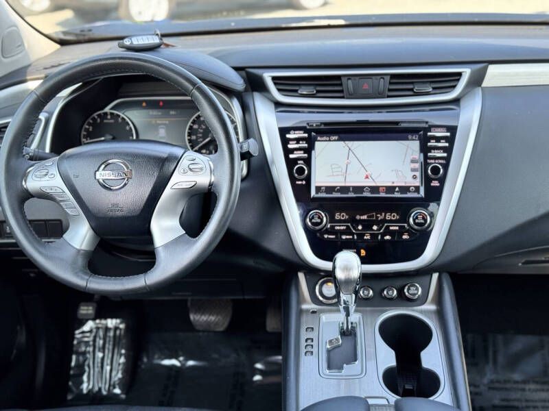 2016 Nissan Murano Image 15