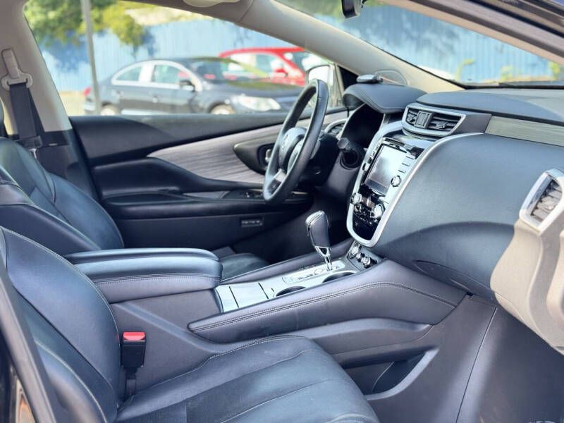 2016 Nissan Murano Image 20