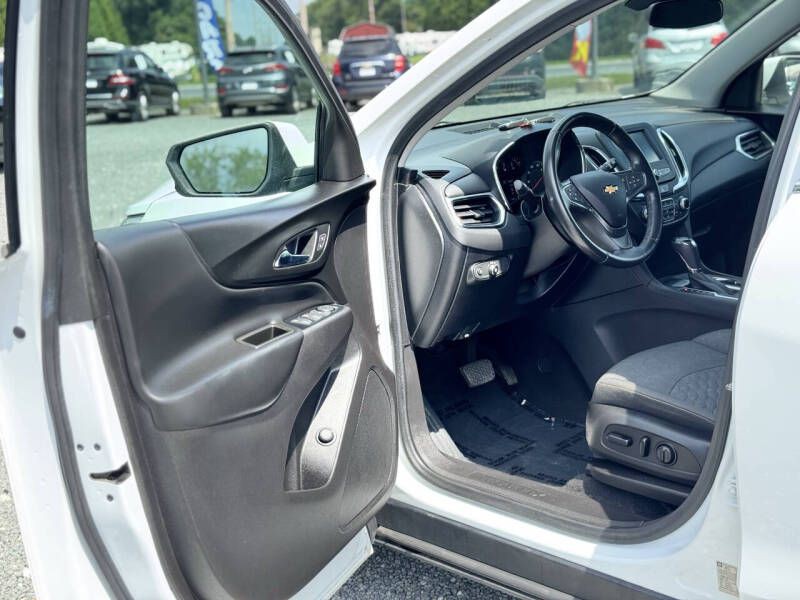 2018 Chevrolet Equinox Image 7