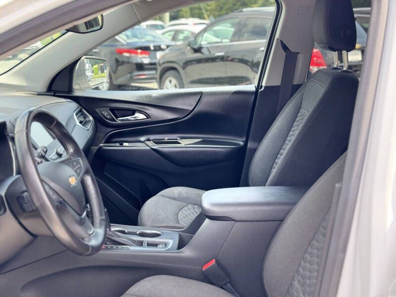 2018 Chevrolet Equinox Image 8