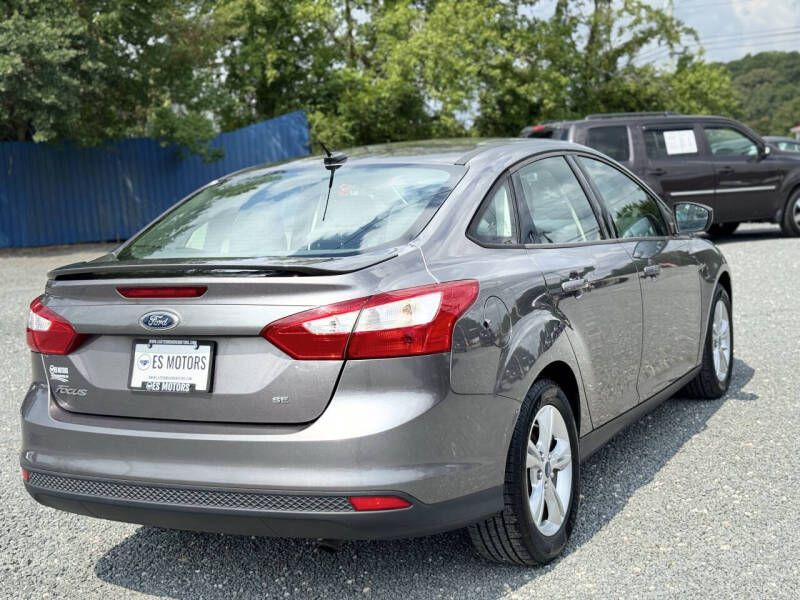 2012 Ford Focus Image 4