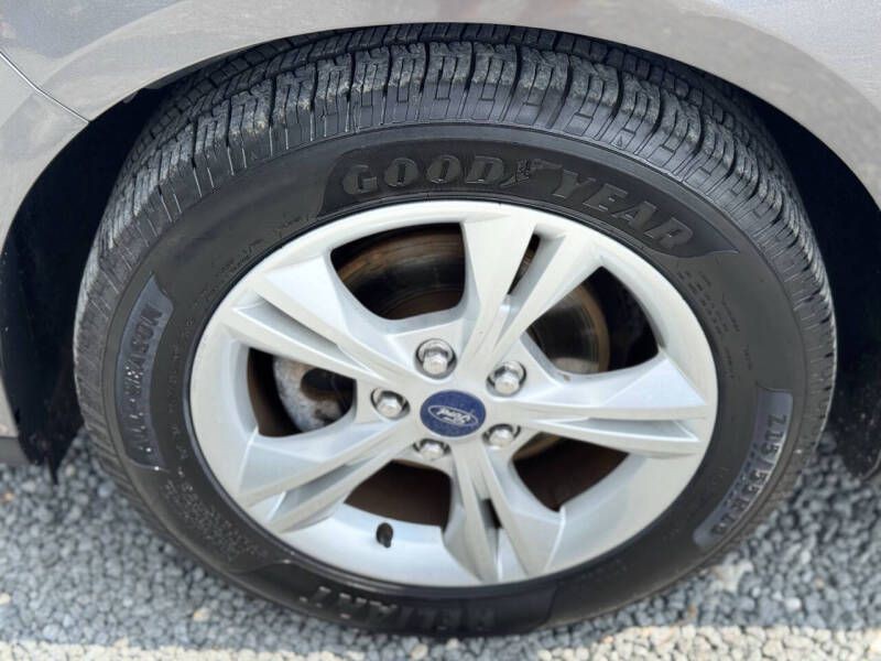 2012 Ford Focus Image 21