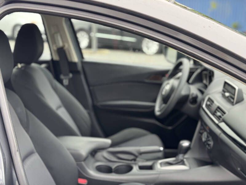 2014 Mazda Mazda3 Image 18
