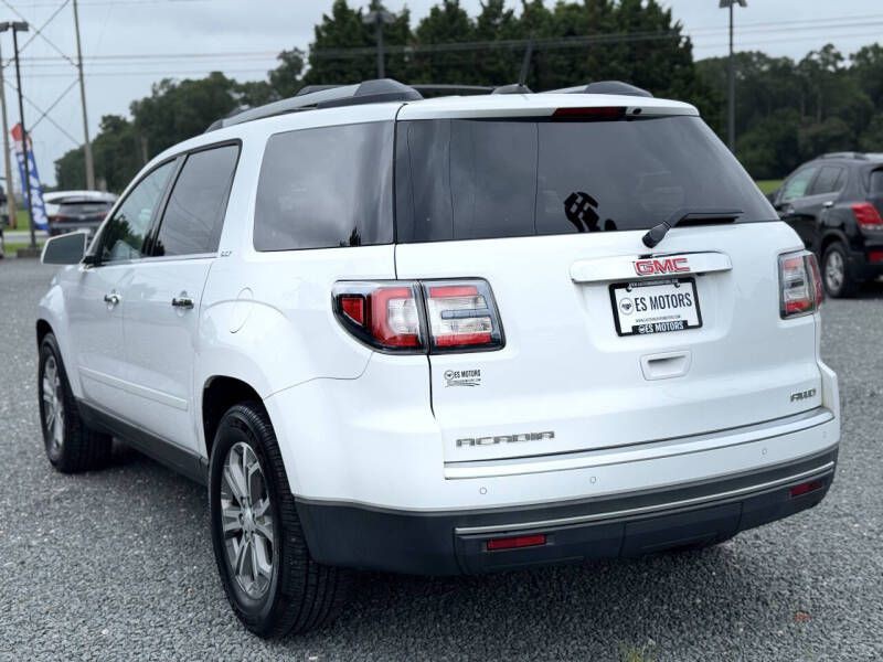 2016 GMC Acadia Image 3