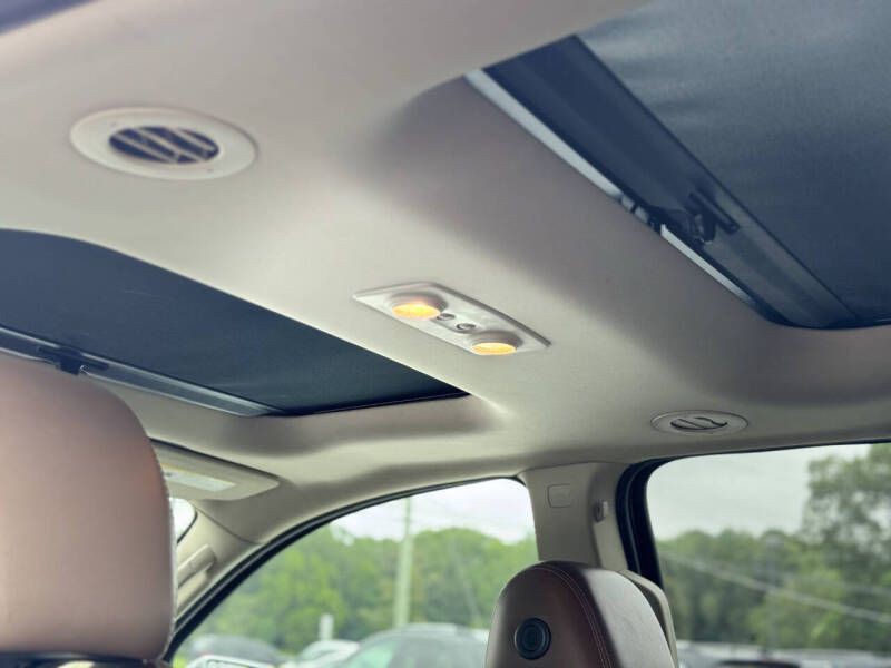 2016 GMC Acadia Image 16