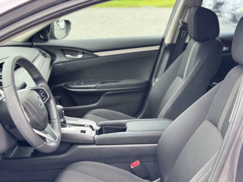 2016 Honda Civic Image 9