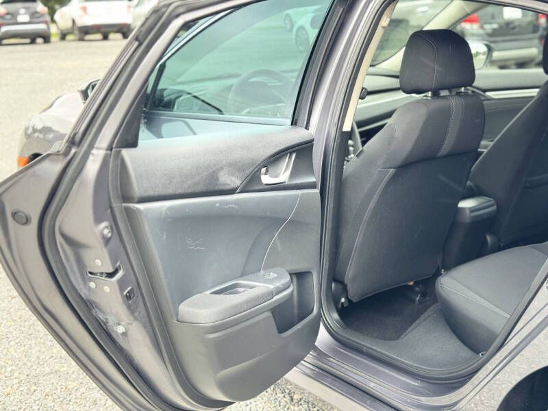 2016 Honda Civic Image 13
