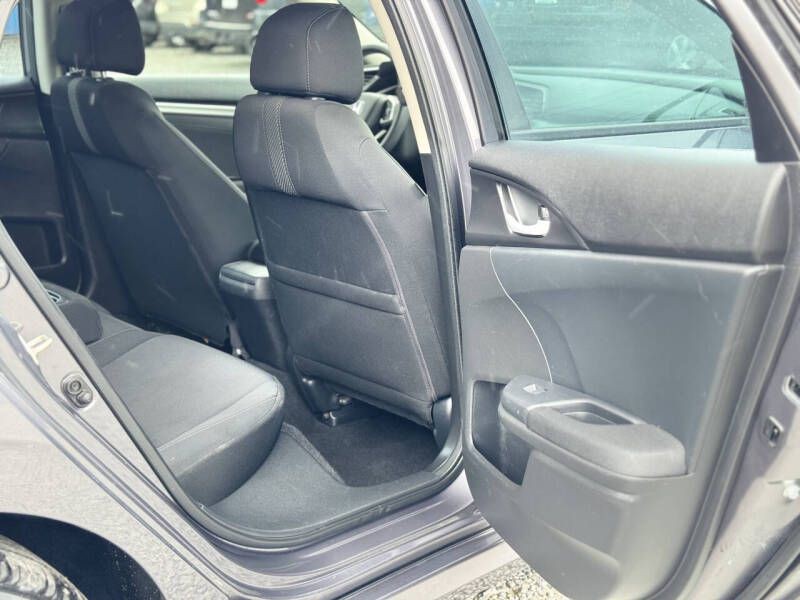 2016 Honda Civic Image 18