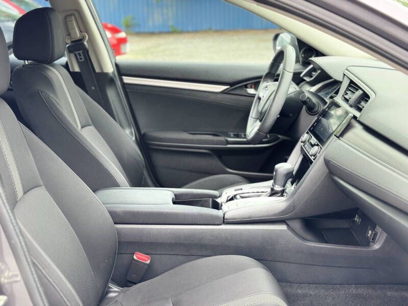2016 Honda Civic Image 21